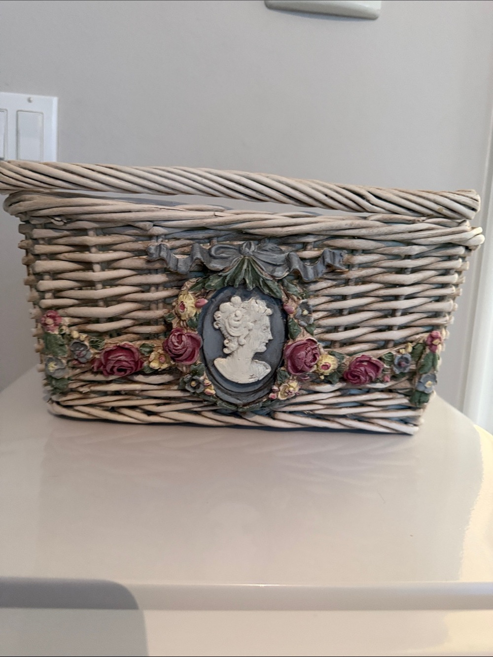 Decorative White Wicker Basket with Rose Cameo Accent